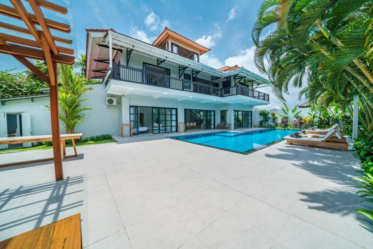 Villa Okenada - Modern 5-Bedroom Pool Villa In Berawa! تْشانغو المظهر الخارجي الصورة