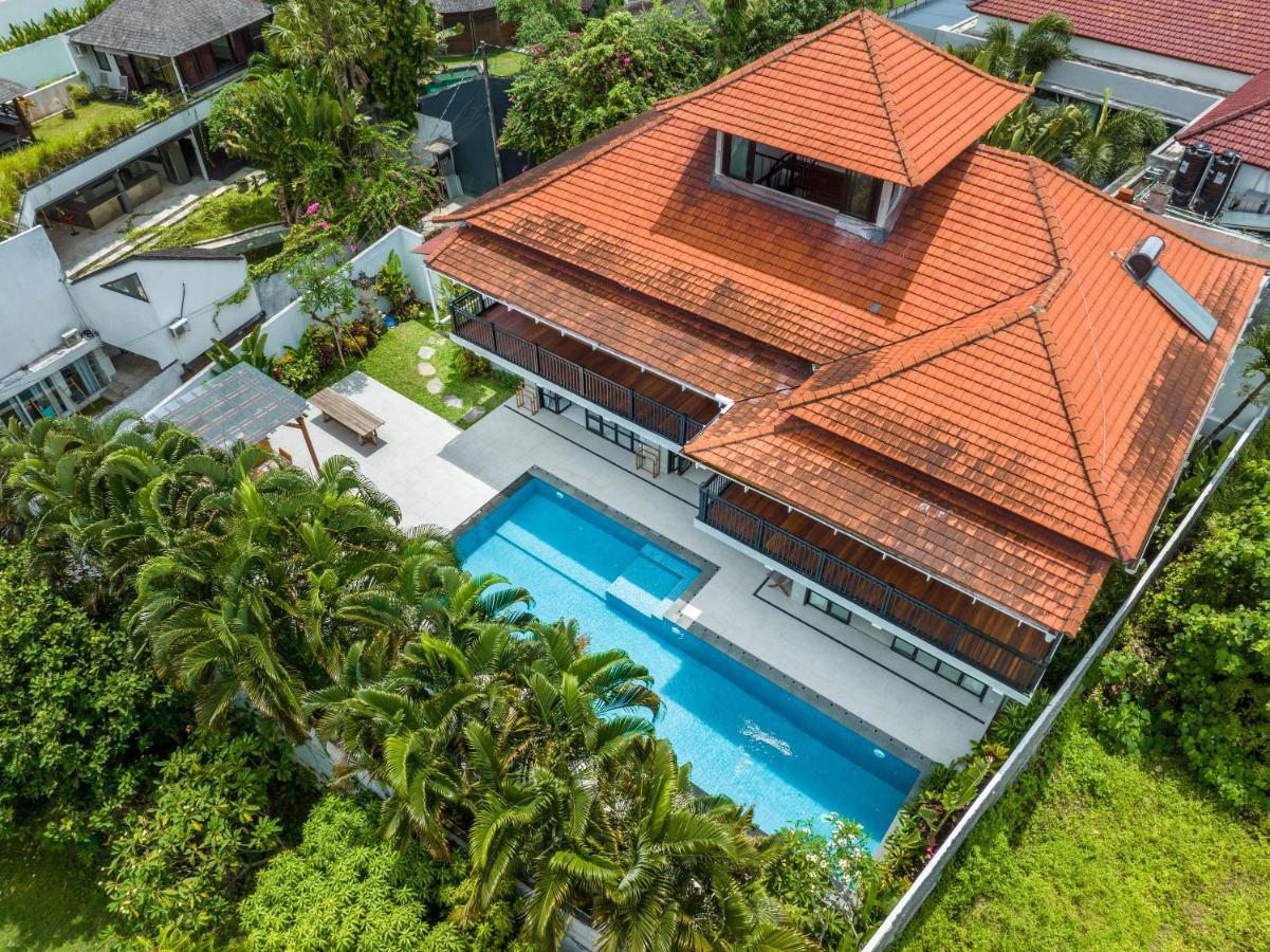 Villa Okenada - Modern 5-Bedroom Pool Villa In Berawa! تْشانغو المظهر الخارجي الصورة