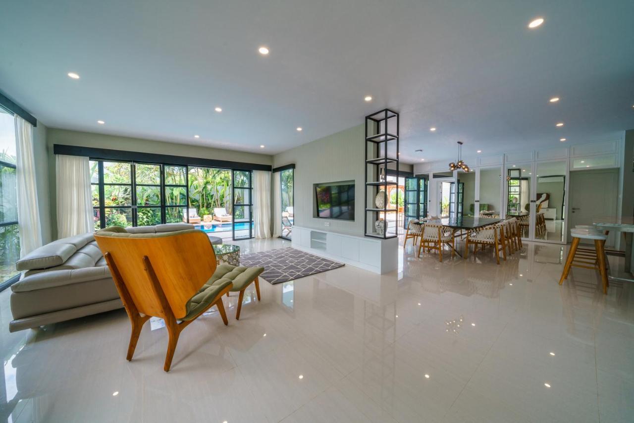 Villa Okenada - Modern 5-Bedroom Pool Villa In Berawa! تْشانغو المظهر الخارجي الصورة