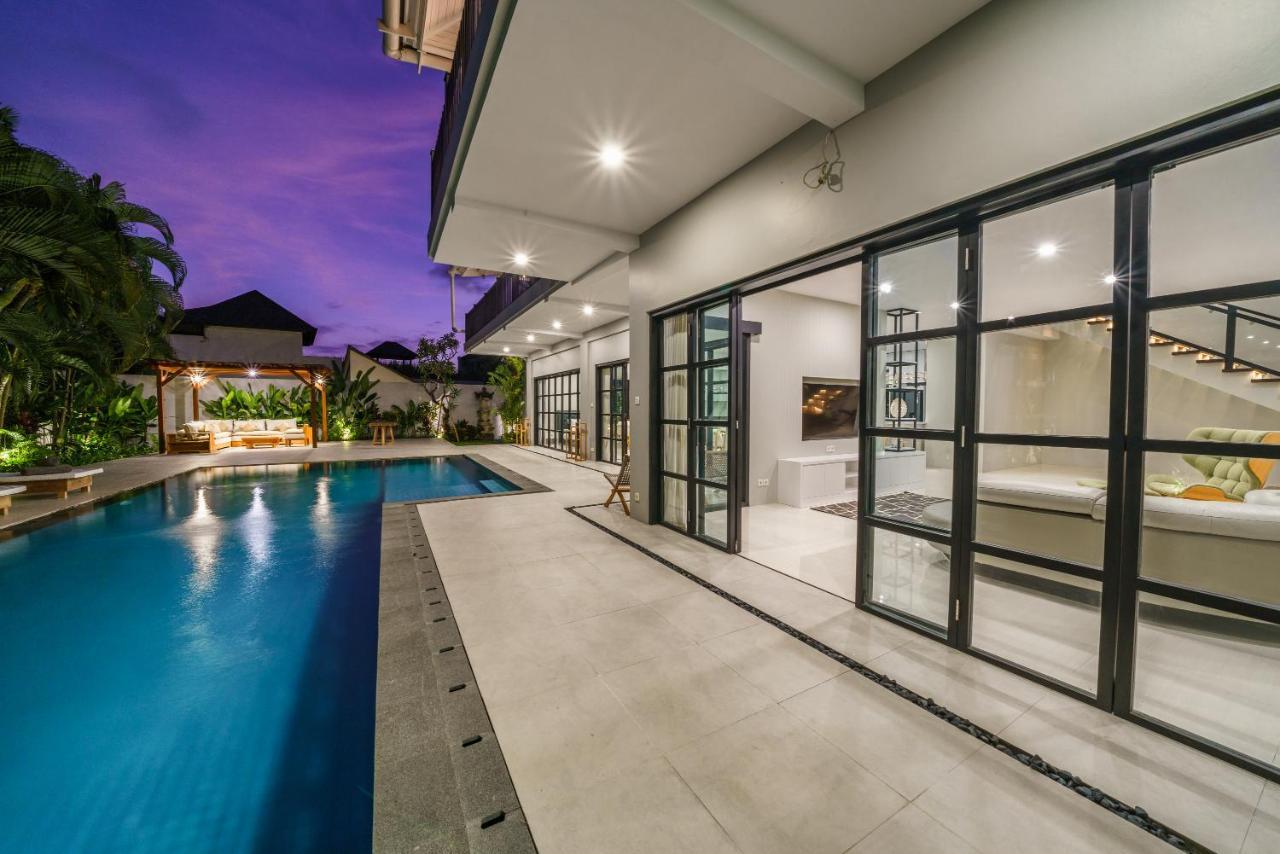 Villa Okenada - Modern 5-Bedroom Pool Villa In Berawa! تْشانغو المظهر الخارجي الصورة